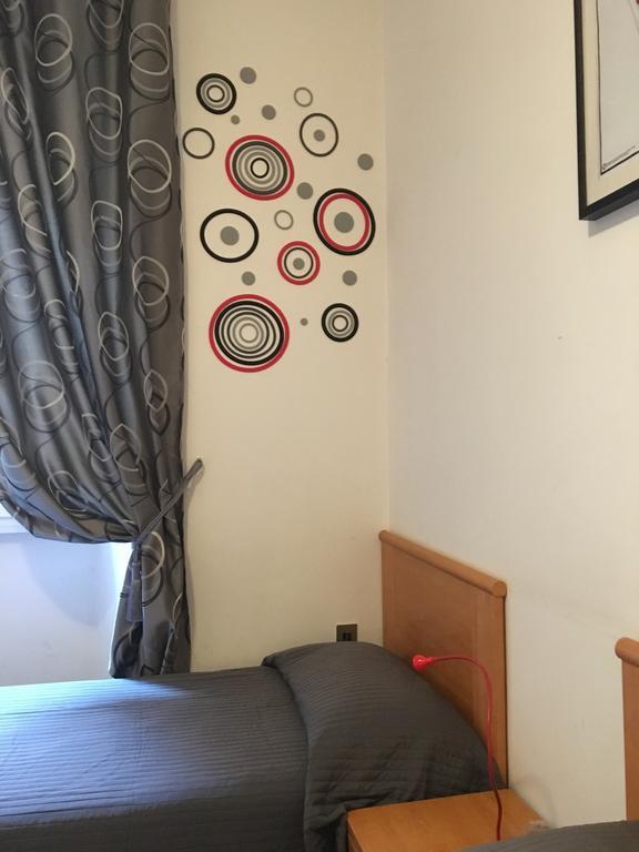 Delightful Apartment 100 Meters From The Colosseum Εξωτερικό φωτογραφία