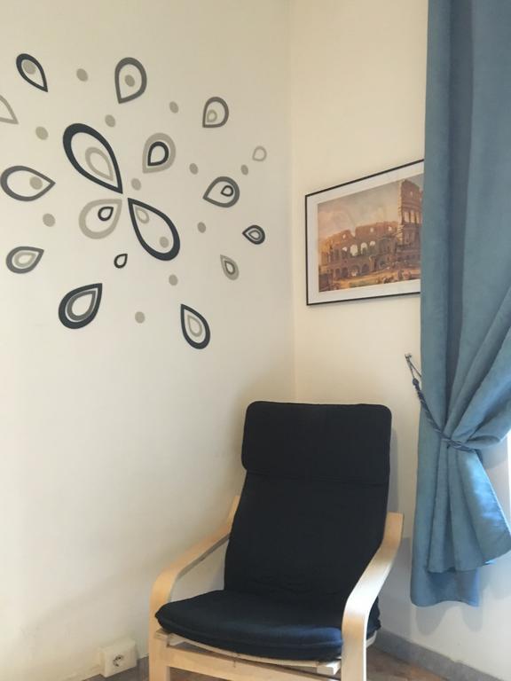 Delightful Apartment 100 Meters From The Colosseum Εξωτερικό φωτογραφία