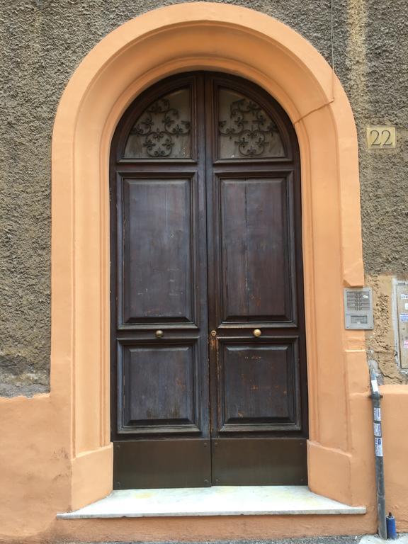 Delightful Apartment 100 Meters From The Colosseum Εξωτερικό φωτογραφία