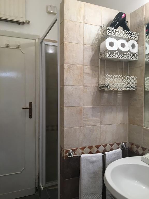Delightful Apartment 100 Meters From The Colosseum Εξωτερικό φωτογραφία